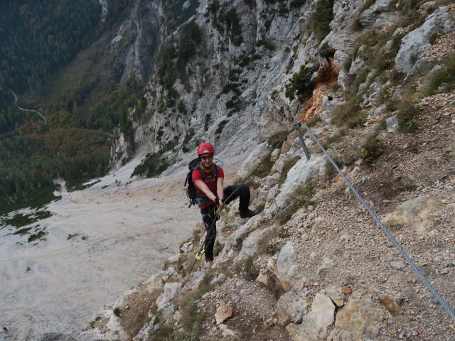 K&ouml;nigschusswand-Klettersteig: Carmen im unteren Teil