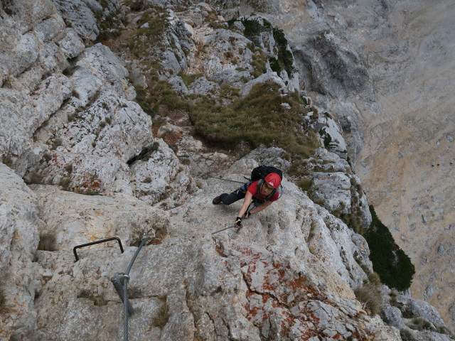 K&ouml;nigschusswand-Klettersteig: Carmen in der Schl&uuml;sselstelle