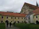 Martin, Sabine und Hannelore bei der Stiftskirche