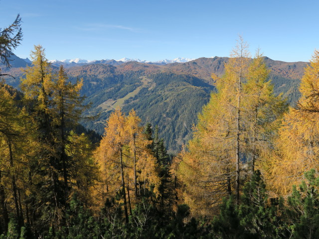 vom Salzburger Almenweg Richtung S&uuml;dwesten (14. Okt.)