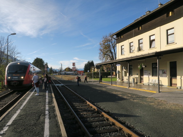 S 4822 im Bahnhof Nötsch, 559 m