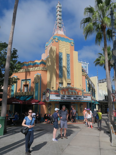 Sabine am Sunset Boulevard in Disney's Hollywood Studios (6. Nov.)