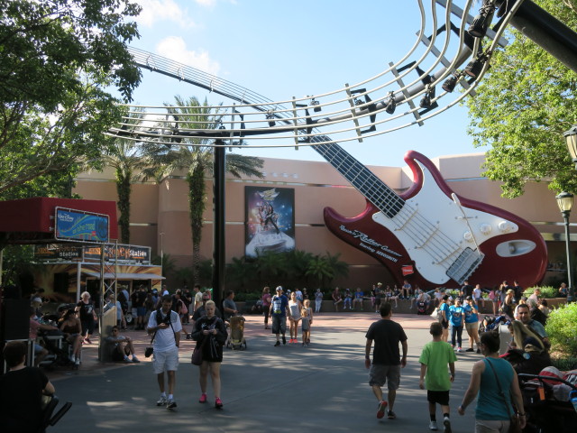 Rock 'n' Roller Coaster (6. Nov.)