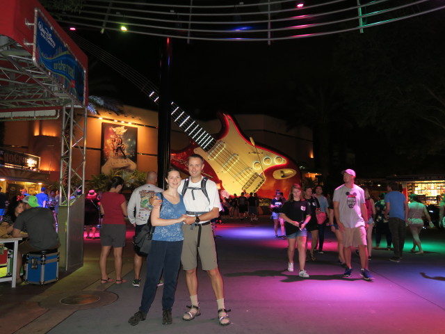 Ich und Sabine beim Rock 'n' Roller Coaster in Disney's Hollywood Studios (6. Nov.)