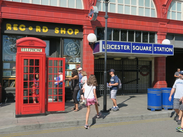 Diagon Alley in den Universal Studios Florida (8. Nov.)