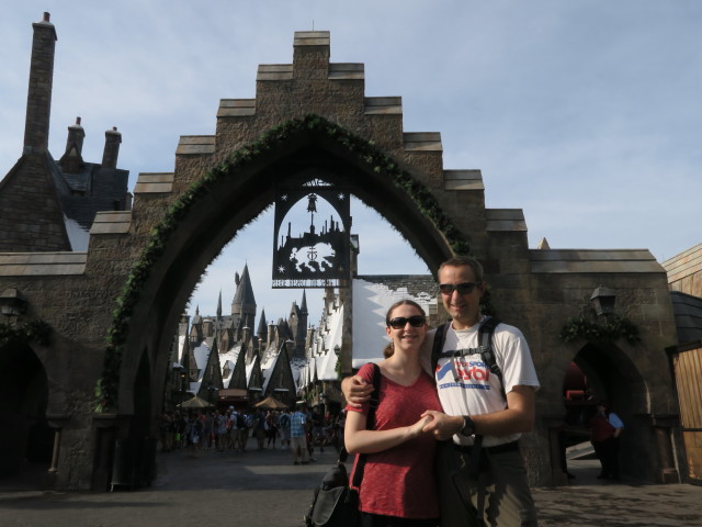 Sabine und ich in Hogsmeade in Universal's Islands of Adventure (9. Nov.)