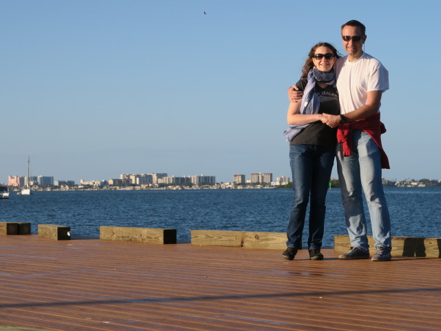 Sabine und ich in der Dunedin Marina (11. Nov.)