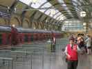 Hogwarts Express in der King's Cross Station in den Universal Studios Florida (8. Nov.)