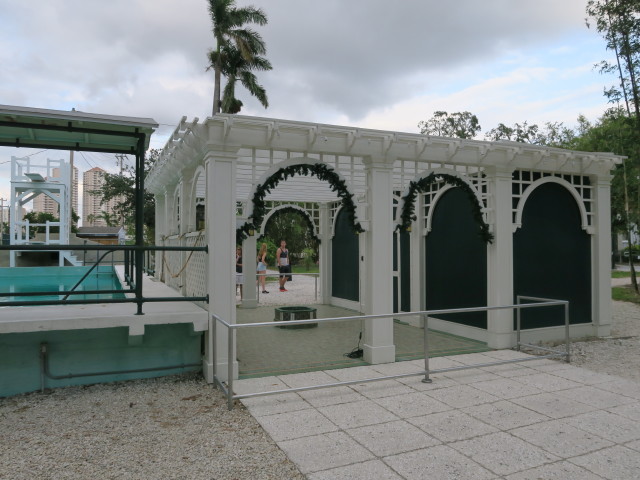 Schwimmbadanlage in Edison and Ford Winter Estates in Fort Myers (12. Nov.)