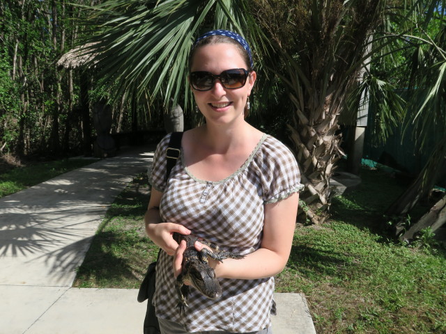 Sabine am Everglades City Boardwalk (14. Nov.)