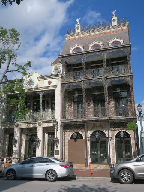 Commodore Plaza in Miami (17. Nov.)