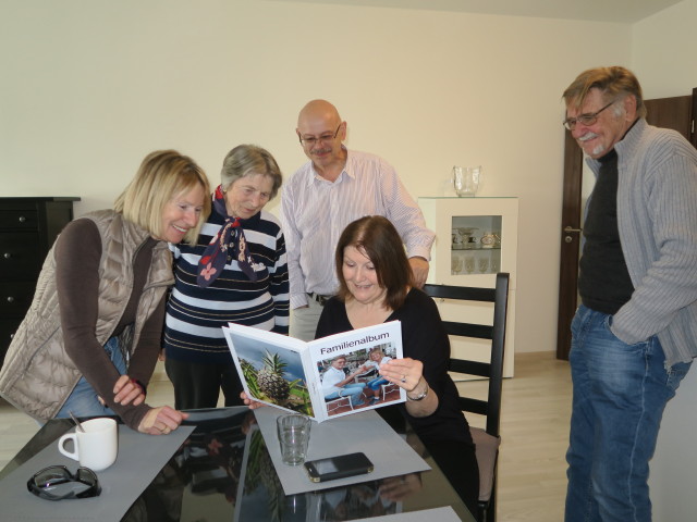 Mama, Oma, Roberto, Annamarie und Papa