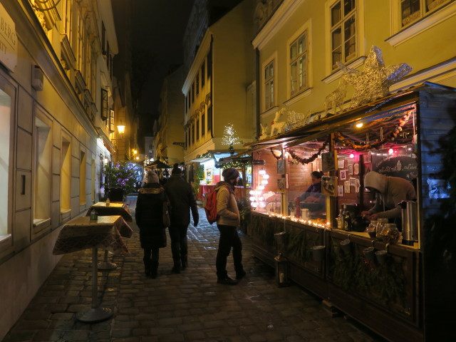 Gutenberggasse am Weihnachtsmarkt am Spittelberg