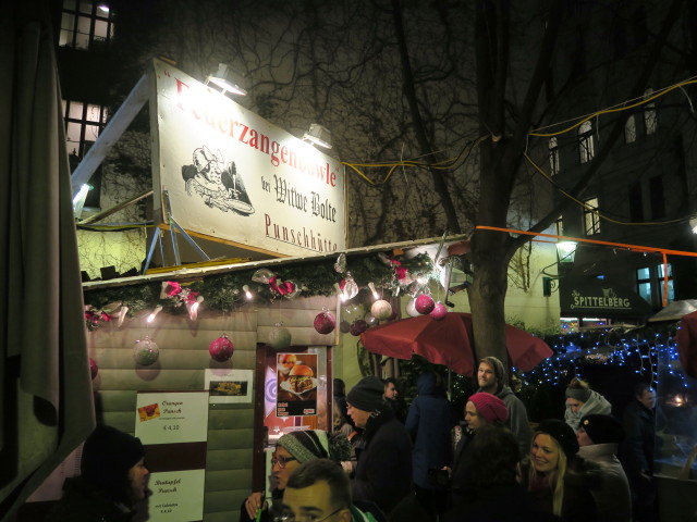 Punschhütte beim Restaurant Witwe Bolte am Weihnachtsmarkt am Spittelberg