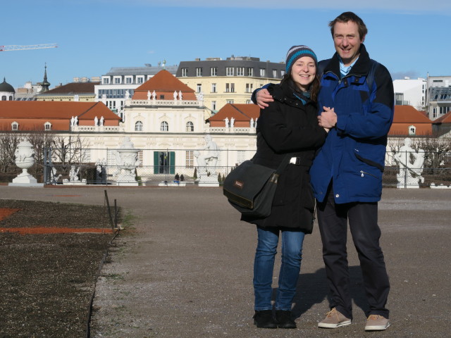Sabine und ich im Belvederegarten