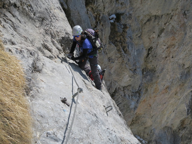 Haid-Klettersteig: Ursula und Gerhard zwischen erstem und zweitem Steigbaum