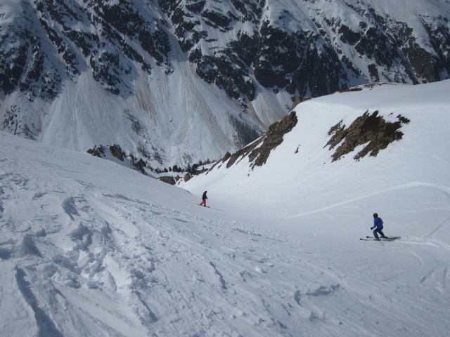 Markus und Stefan neben der Piste 34 (8. Apr.)