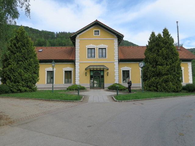 Sabine beim Bahnhof Weyer, 404 m