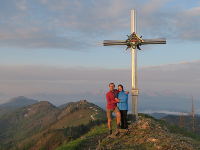 Ich und Sabine am Almkogel, 1.513 m (6. Mai)