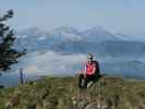 Sabine am Weg E10 zwischen Langlackenmauer und Ochsenkogel (6. Mai)