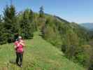 Sabine am Weg E10 zwischen Reiflingeck und Hochzöbel (6. Mai)