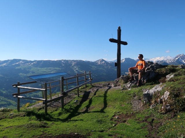 Ich zwischen Bärstättalm und Gaisberg (12. Mai)