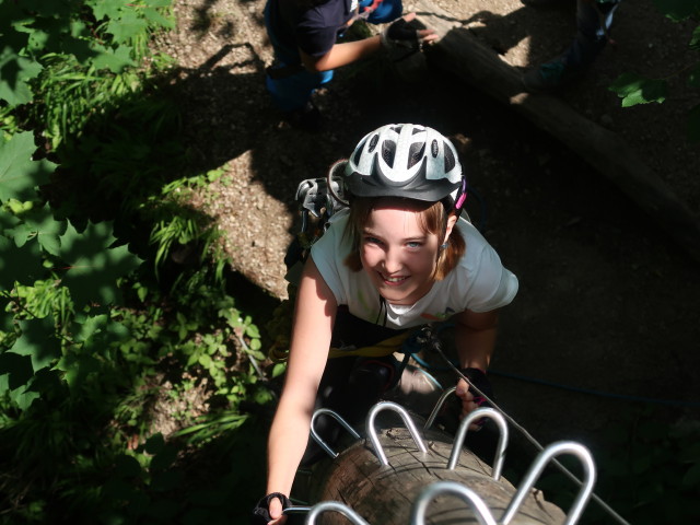 Kletterwald Buchenberg: Katja Lin im Parcours 'Eichelhäher'