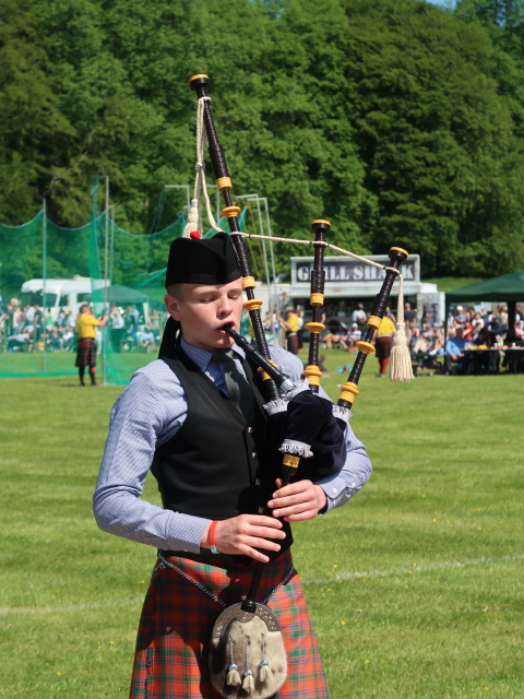 The Atholl Gathering beim Blair Castle: Piping (27. Mai)