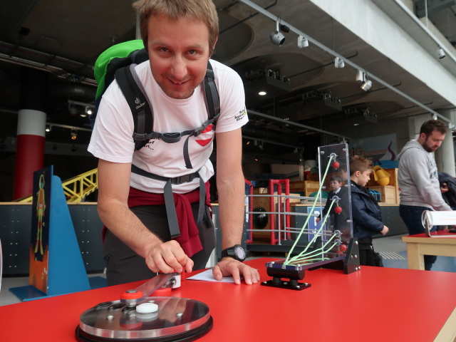 Ich im Glasgow Science Centre (31. Mai)