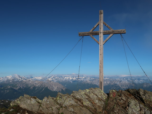 Kreuzspitze, 2.746 m (10. Juni)