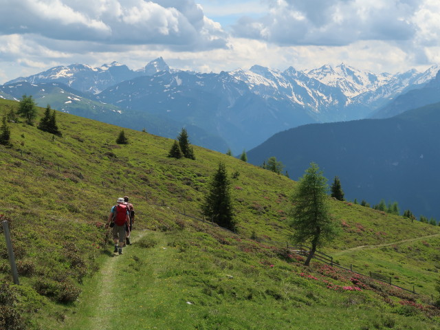 Christoph und Gudrun am Weg 19 zwischen Misljoch und Isslboden (10. Juni)