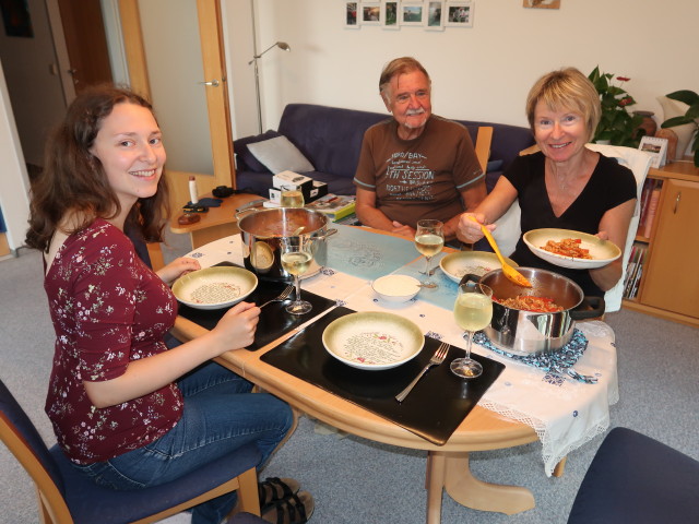 Sabine, Papa und Mama in meiner Wohnung