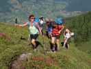 Michaela, Ulrike, Josef, Marion und Sonja zwischen Bergstation der Goldriedbahn und Bunköpfl