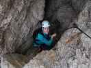 Ferrata Averau: Sonja im Durchschlupf