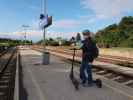 Sabine im Bahnhof Feuerwerksanstalt