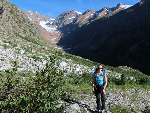 Marisa zwischen Chelenreuss und Moosstock-Klettersteig (29. Juli)