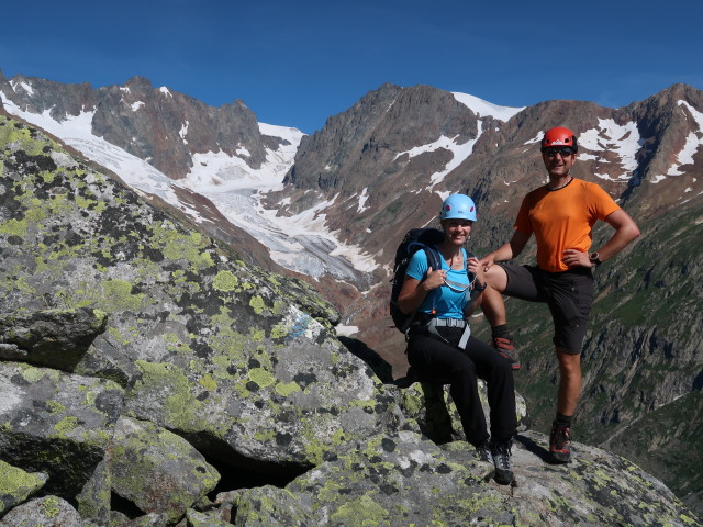 Marisa und ich zwischen Chelenreuss und Moosstock-Klettersteig (29. Juli)