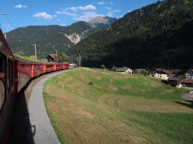 zwischen Disentis/Must&eacute;r und Sumvitg-Cumpadials