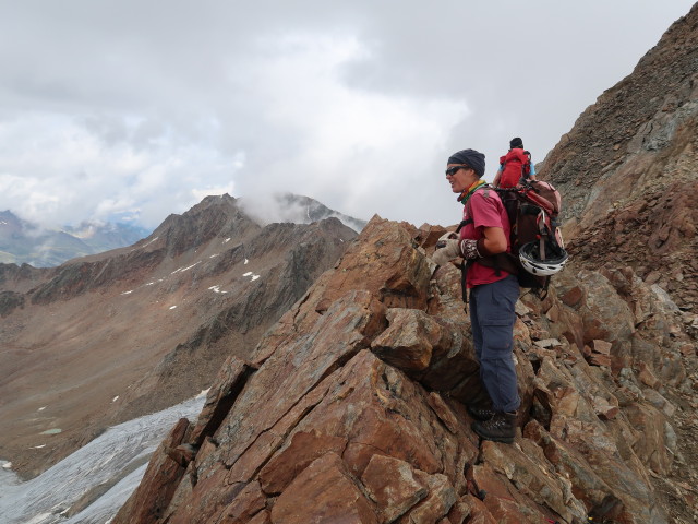 Gudrun und Christoph zwischen Ramolferner und N&ouml;rdlichem Ramolkogel (11. Aug.)