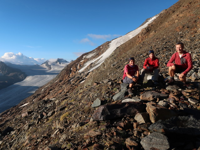 Gudrun, Christoph und ich zwischen Ramolhaus und Firmisanjoch (12. Aug.)