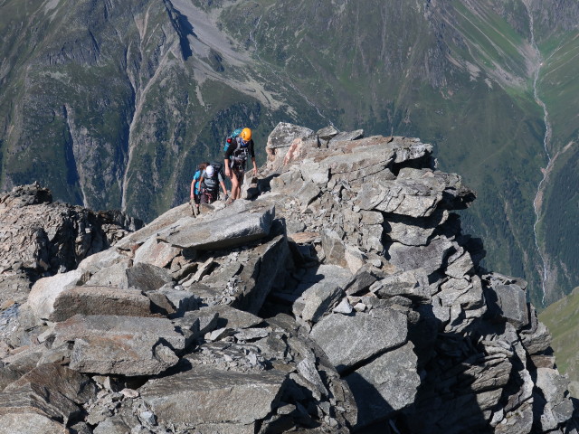 ?, Bernadette und Evelyn am Westgrat der Hohen Geige (16. Aug.)