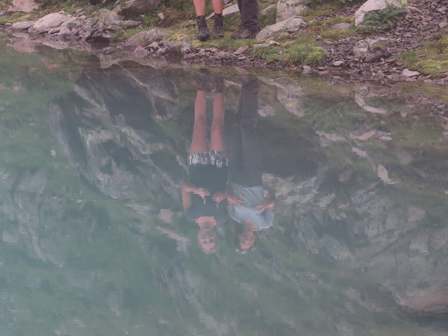 Evelyn und Bernadette beim Wei&szlig;en See, 2.546 m (18. Aug.)
