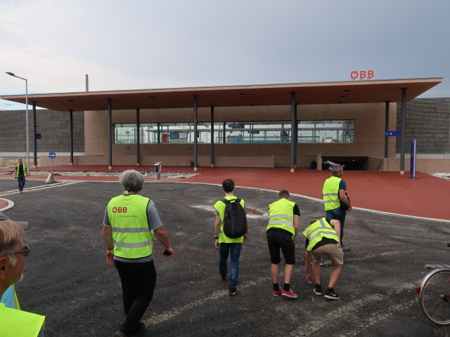 Bahnhof Münchendorf