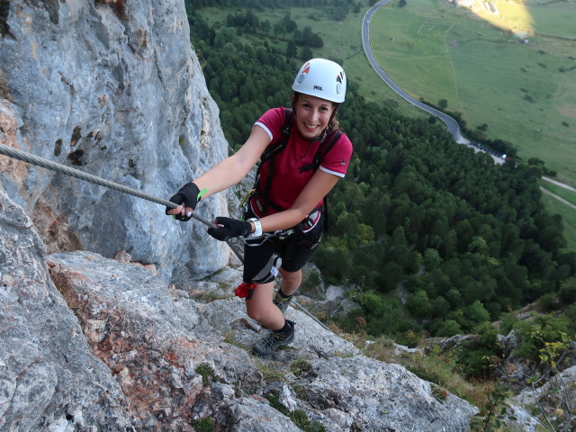 ÖTK-Klettersteig: Larissa im Teil 3