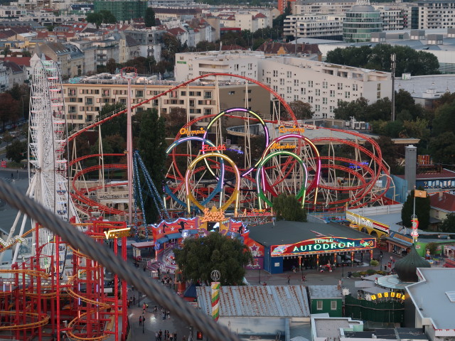 Olympia Looping vom Riesenrad aus