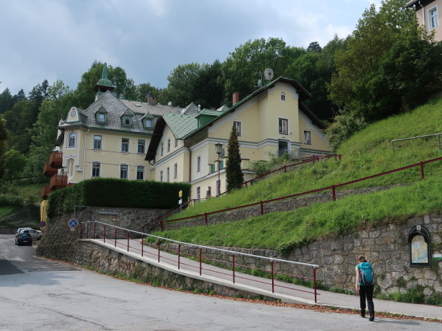 Sabine beim Bahnhof Semmering, 896 m