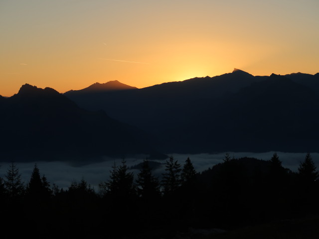 von der Wei&szlig;enfluhalpe Richtung Osten (30. Sep.)