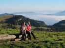 Romy und Sabine auf der Untersehrenalpe, 1.294 m (30. Sep.)