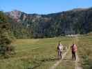 Romy und Sabine auf der Sattelalpe, 1.163 m (30. Sep.)