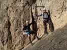 Pittentaler Klettersteig: Romana und Ursula beim Einstieg